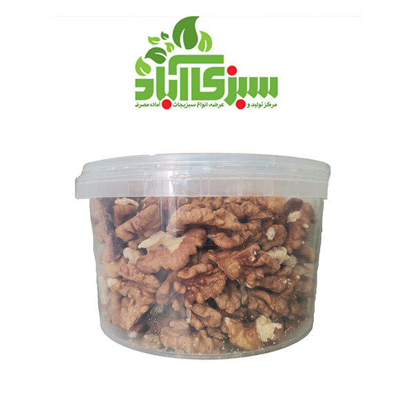 مغز گردو بزرگ